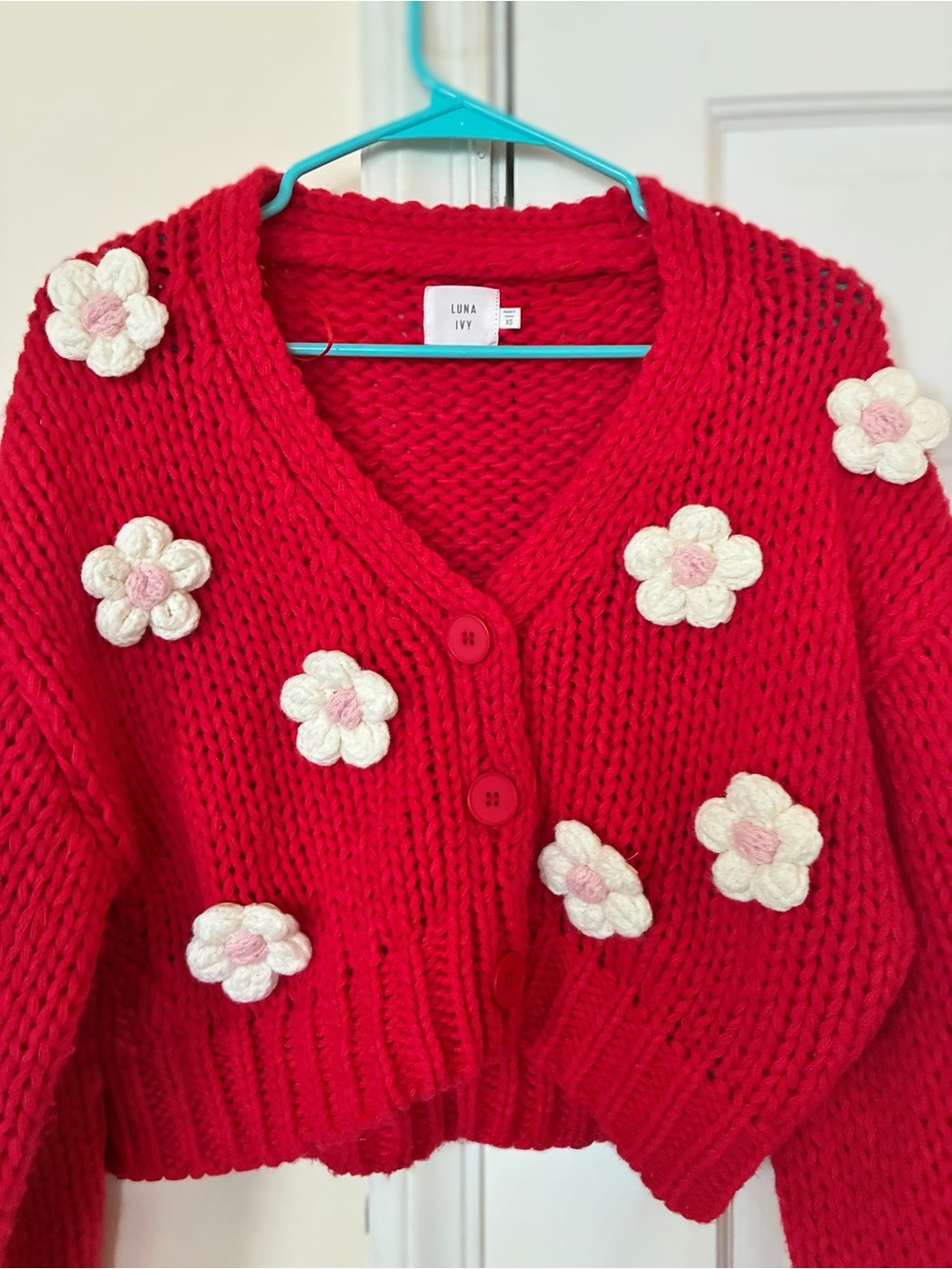 Luna Ivy Red V-Neck Flower-Appliqué Cardigan XS
